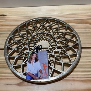 Cravings by Chrissy Teigen 8.5" Round Aluminum Trivet - Gold